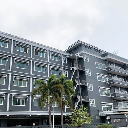 萨姆克达弗姆普拉斯酒店 莫拉限 外观 照片